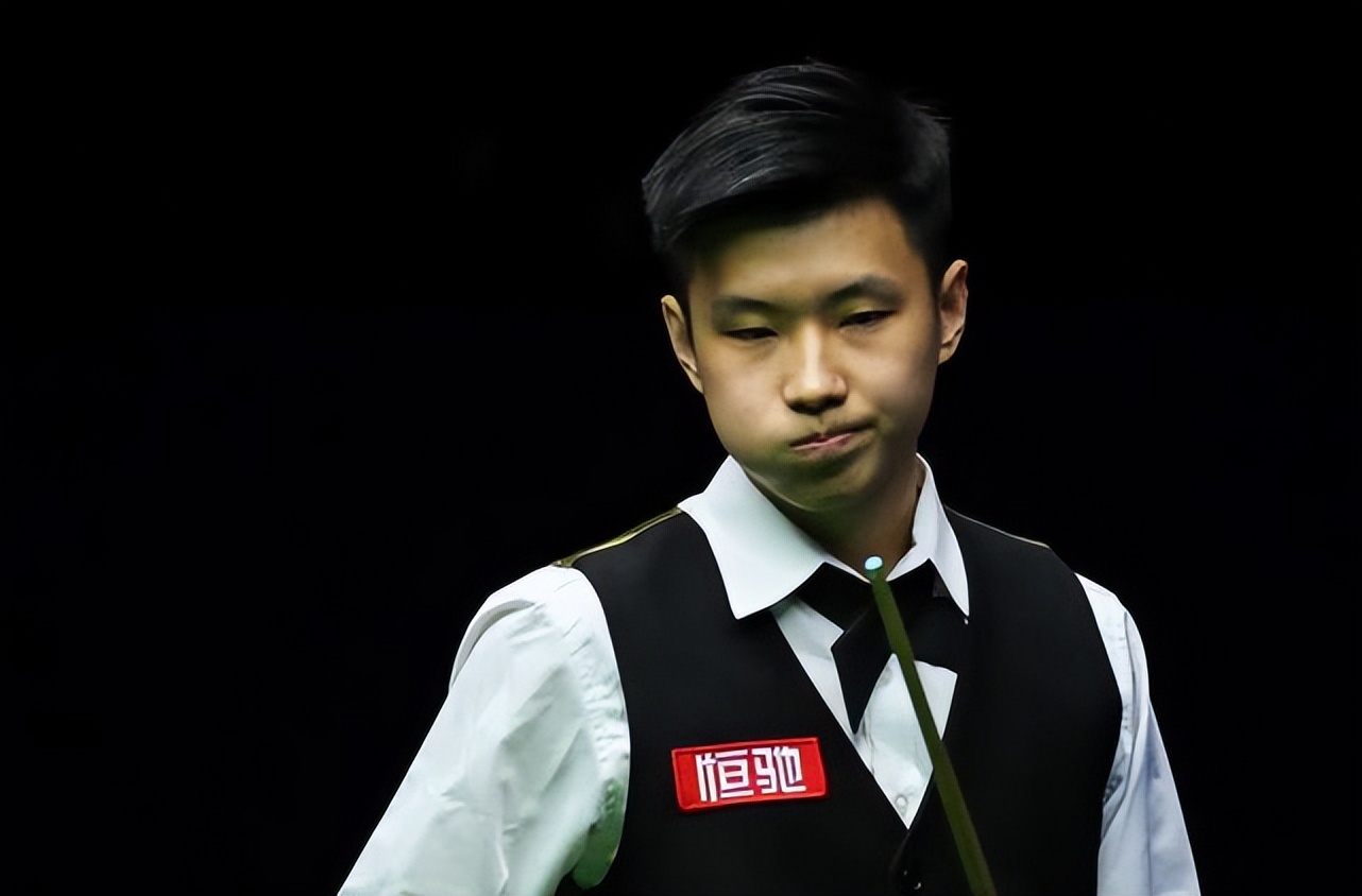 在赛季中期 在赛季中期